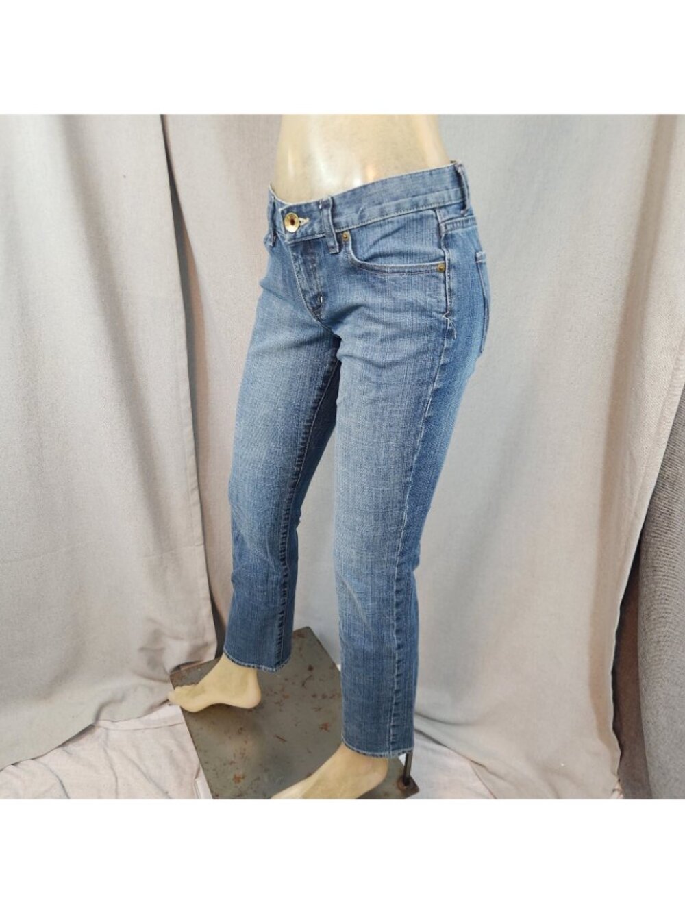Express X2 Blue Curvy Straight Mid Rise Denim Blue Jean Size 2 S XSMALL 27 Wx 29 - Picture 7 of 8